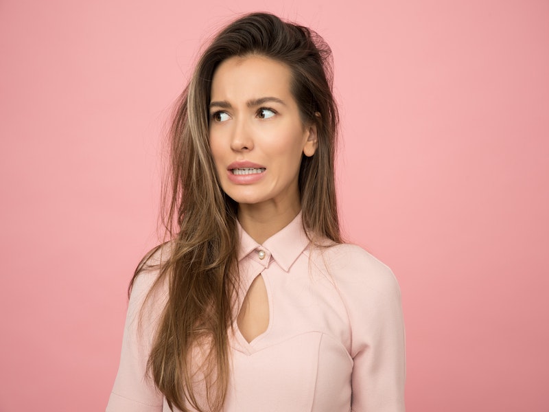 ragazza arrabbiata